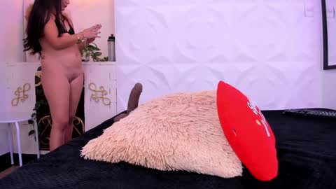 Snapshot of antonnella_lopez chatting on 02-01-25, 12:40 Anto  online show from 02-01-25, 12:40