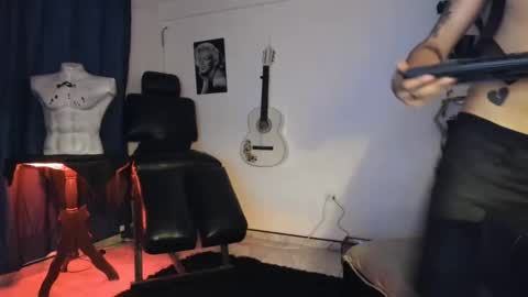 antonnello_ online show from 02-26-25, 01:21