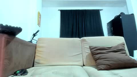 Juan Camilo online show from 09-13-25, 01:27