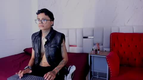 Snapshot of antony_d_ossa chatting on 05-08-26, 08:14 antony_d_ossa online show from 05-08-26, 08:14