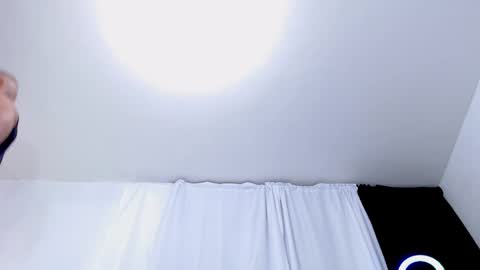 Instagram miguelangel1802  online show from 04-28-26, 04:06