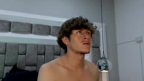 Snapshot of antthony_kings chatting on 10-16-25, 07:59 Anthony King online show from 10-16-25, 07:59