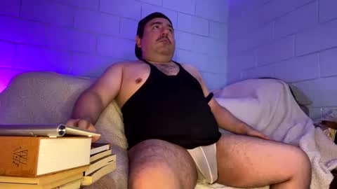 Snapshot of anuarfox chatting on 02-19-25, 07:39 AnuarFox online show from 02-19-25, 07:39