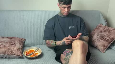 Tom online show from 05-30-26, 08:44