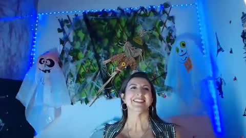 any mour online show from 10-25-25, 06:46