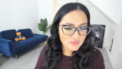 Anya online show from 02-04-26, 04:51