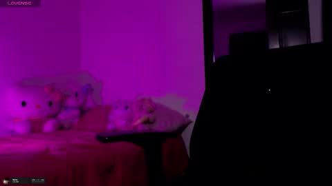 anya  online show from 10-25-25, 09:31