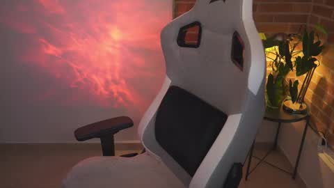 anya online show from 02-23-25, 12:41