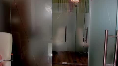 Snapshot of anyarayne chatting on 02-18-25, 11:00 Anya online show from 02-18-25, 11:00