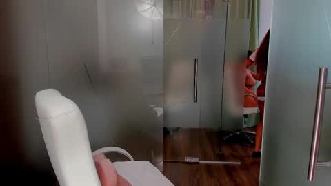 Snapshot of anyarayne chatting on 02-20-25, 02:57 Anya online show from 02-20-25, 02:57