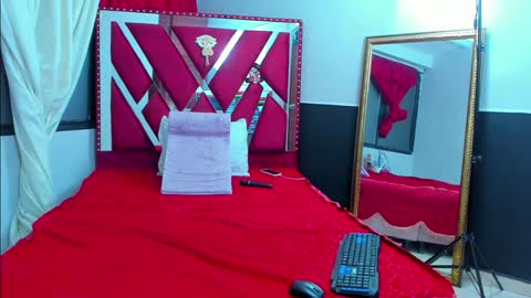 Anyela  online show from 01-04-25, 08:06