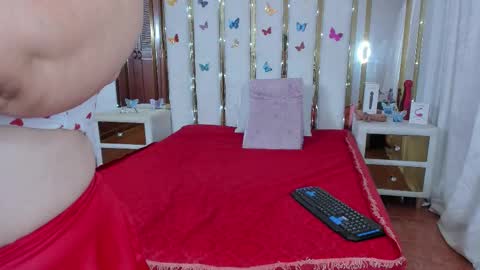 Anyela  online show from 11-20-25, 03:07