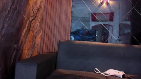 anyelo_sexyhot online show from 09-13-25, 11:43