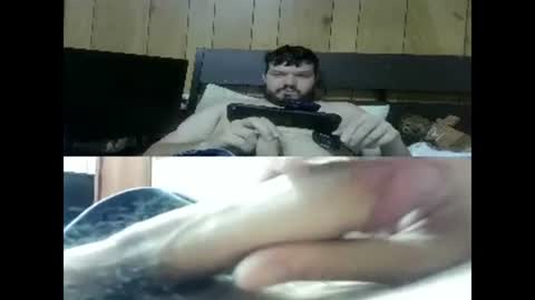 Snapshot of anythingbutordinary chatting on 12-15-25, 07:34 anythingbutordinary online show from 12-15-25, 07:34