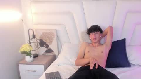 Anyul  online show from 02-11-25, 05:58