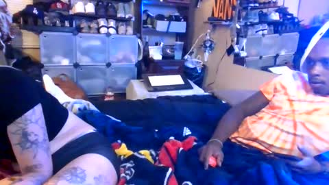aob And master online show from 12-04-25, 05:28