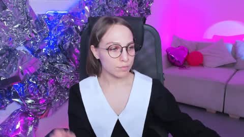 Snapshot of aphexqueen chatting on 12-05-24, 05:17 APHEX QUEEN online show from 12-05-24, 05:17