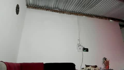 Snapshot of apholov chatting on 05-10-26, 11:26 follow me here you find me online show from 05-10-26, 11:26
