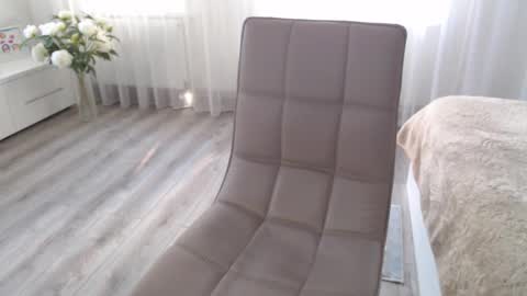 Aphrodite online show from 09-12-25, 02:17