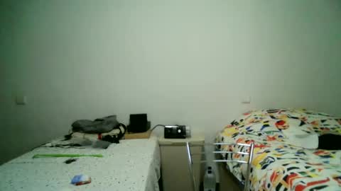 Snapshot of apixaba chatting on 01-04-25, 08:59 furry bear online show from 01-04-25, 08:59