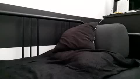 apollobest77 online show from 10-08-25, 03:09