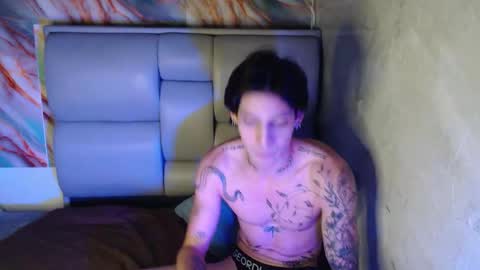 Snapshot of apolo01_ chatting on 10-07-25, 11:57 Apolo online show from 10-07-25, 11:57