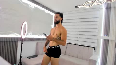 APOLO online show from 02-25-25, 05:08