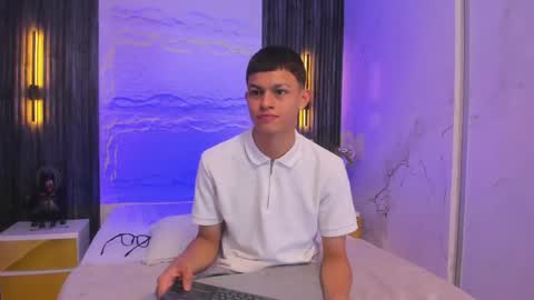   online show from 04-25-26, 02:47