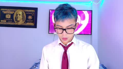 Snapshot of apolo_prince1 chatting on 05-12-26, 11:46 Apolo online show from 05-12-26, 11:46