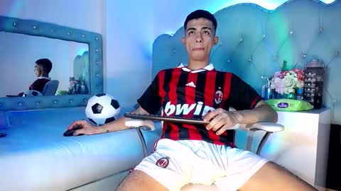 Snapshot of apolo_richards chatting on 03-16-26, 07:29 Apolo Richards online show from 03-16-26, 07:29