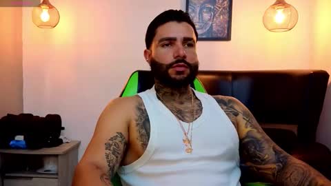 Snapshot of apolo_ryder chatting on 05-23-26, 09:30 APOLO online show from 05-23-26, 09:30