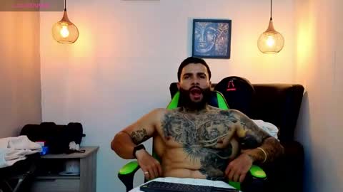 Snapshot of apolo_ryder chatting on 05-27-26, 12:07 APOLO online show from 05-27-26, 12:07