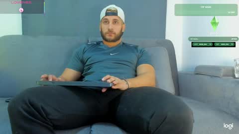 Snapshot of apolo_strange chatting on 11-05-25, 06:13 apolo_strange online show from 11-05-25, 06:13