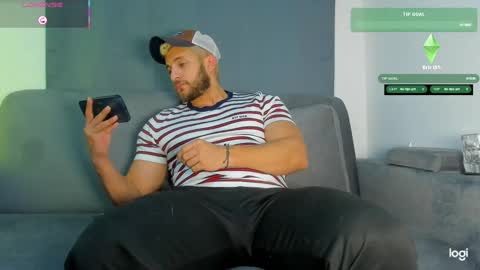 Snapshot of apolo_strange chatting on 11-06-25, 06:14 apolo_strange online show from 11-06-25, 06:14