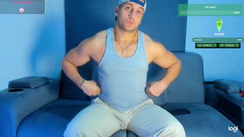 Snapshot of apolo_strange chatting on 11-15-25, 08:38 apolo_strange online show from 11-15-25, 08:38