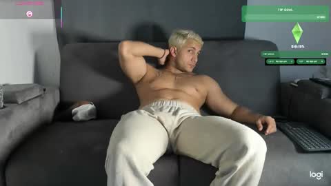 Snapshot of apolo_strange chatting on 11-22-25, 06:01 apolo_strange online show from 11-22-25, 06:01