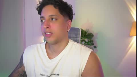 Snapshot of appolo_allen chatting on 11-14-25, 03:38 insta appolo master online show from 11-14-25, 03:38