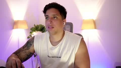 Snapshot of appolo_allen chatting on 05-01-26, 05:45 insta appolo master online show from 05-01-26, 05:45