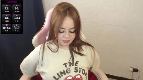 Snapshot of apriil_3 chatting on 12-16-25, 04:06 Abril Freelance Model online show from 12-16-25, 04:06