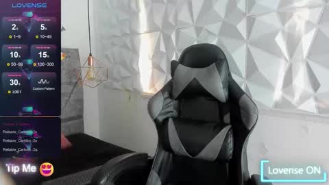 April SC online show from 10-17-25, 09:06