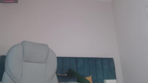 April Bunny online show from 09-09-25, 05:56