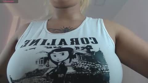 April Bunny online show from 11-12-25, 01:44