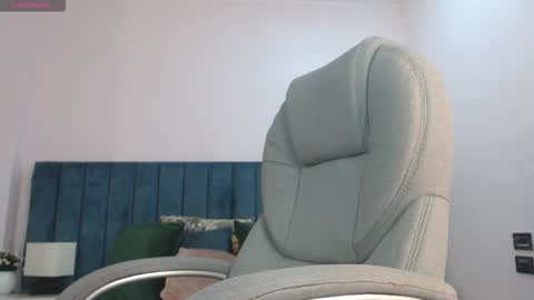 April Bunny online show from 11-22-25, 07:46