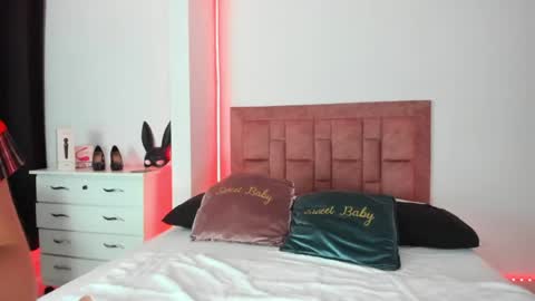 april collinsxx online show from 06-08-26, 10:43