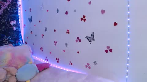 april_l6 online show from 09-14-25, 09:58