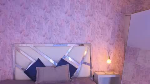 Snapshot of april_summer_ chatting on 03-13-26, 09:32 Isabella online show from 03-13-26, 09:32