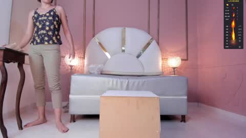 Snapshot of aprilbonnie chatting on 01-24-25, 02:28 3pm to 930 pm colombia online show from 01-24-25, 02:28