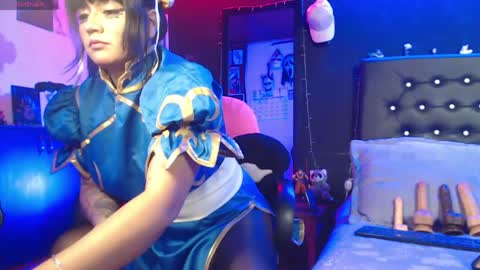 lucy online show from 04-24-26, 05:10