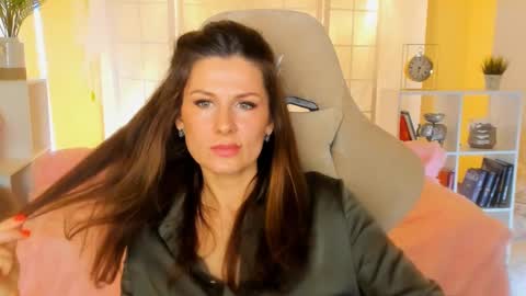 aprill_o_nill online show from 01-16-25, 11:58