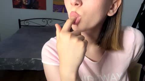 Debra online show from 07-20-26, 01:24